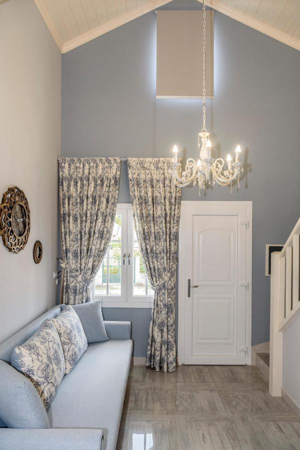 Nafsika Suites (Adults Only) Неа-Муданія Екстер'єр фото